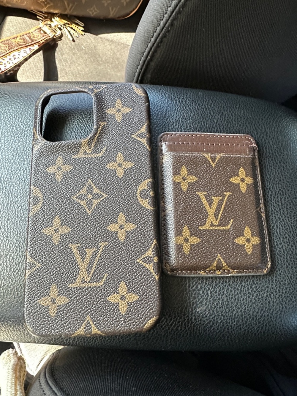 Louis Vuitton Phone Case with Matching Card Sleeve - IPhone 14 Pro Max Case